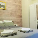 Emi Aparthotel 3*