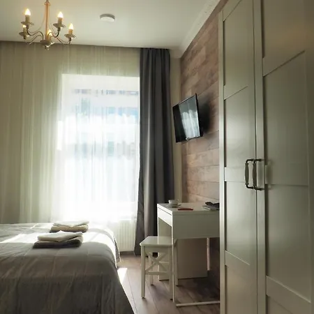 Aparthotel Emi