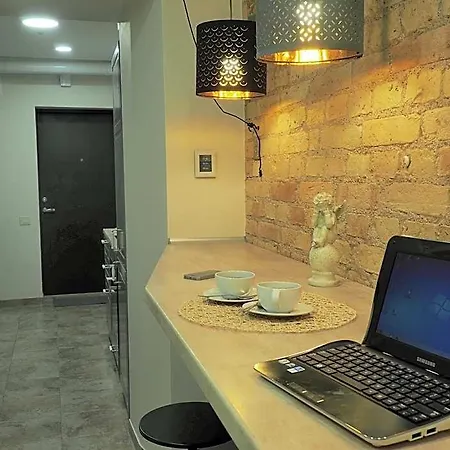 Aparthotel Emi 3*