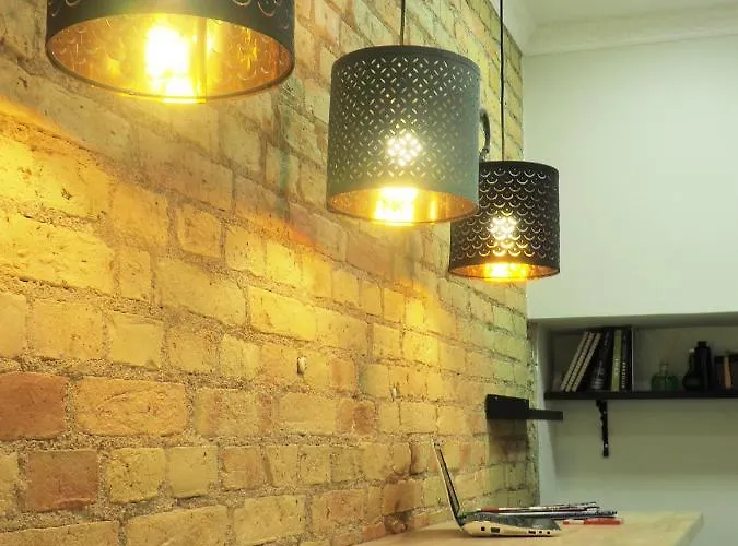 Apartmanhotel Emi 3*